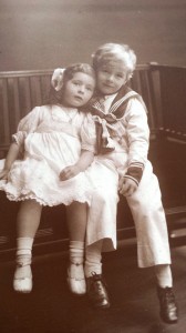 Cmere Delia and Anthony