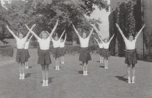 Comb school 006